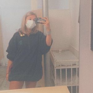 Meet your Posher, Chloe